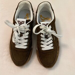 Sam Edelman Brown Corduroy Women's Sneakers